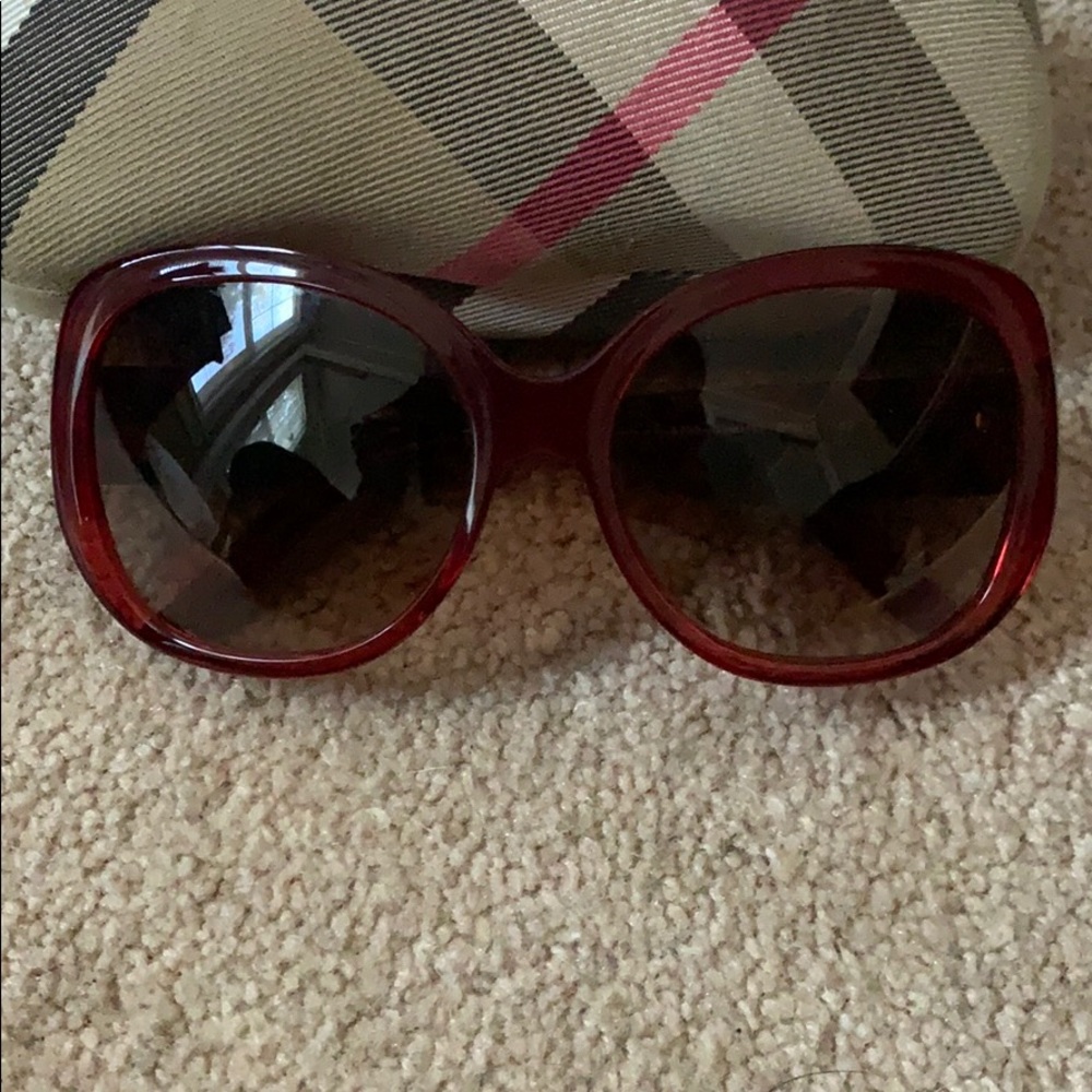 Burberry sunglasses